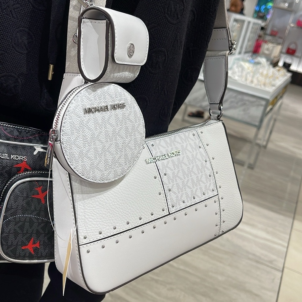 Michael Kors Jet Set Signature Logo Crossbody Bag with Case  Apple Airpods Pro® - Picture 14 of 16